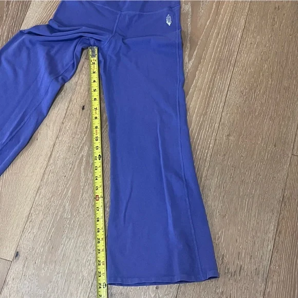 FP Movement Hot Shot Crop Flares in Moroccan Blue - Picture 10 of 10